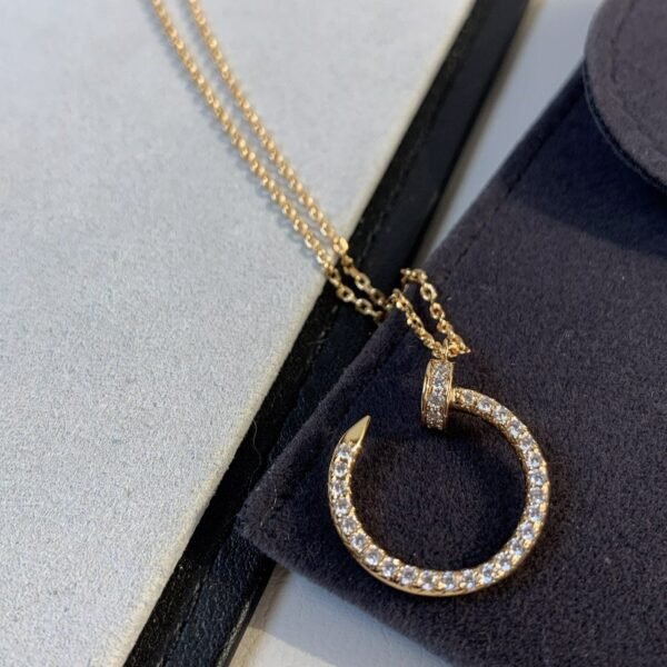 JUSTE NECKLACE ROSE GOLD DIAMONDS