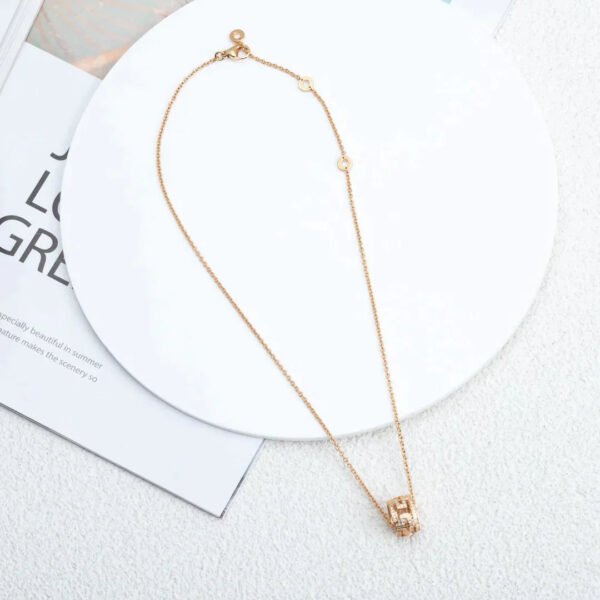 PARENTESI NECKLACE ROSE GOLD DIAMOND
