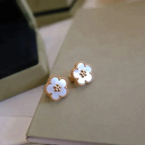 LUCKY PLUM BLOSSOM WHITE MOP  EARRINGS