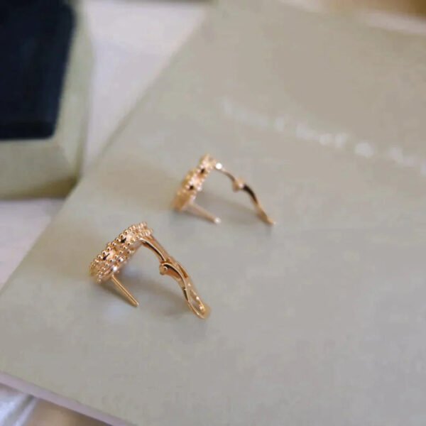 LUCKY PLUM BLOSSOM WHITE MOP  EARRINGS