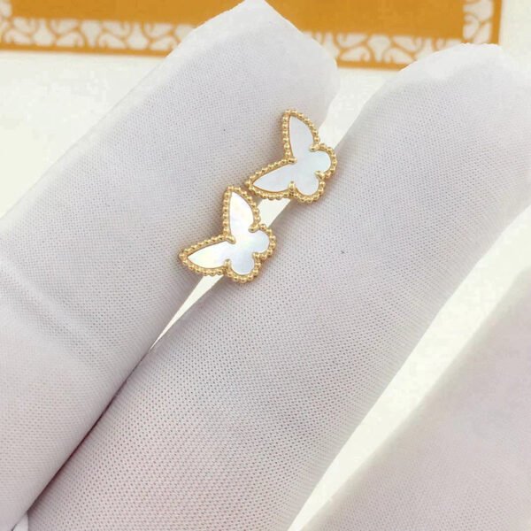 SWEET BUTTERFLY MOP EARSTUDS