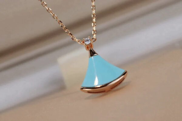 DREAM NECKLACE TURQUOISE ROSE GOLD