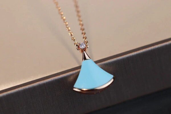 DREAM NECKLACE TURQUOISE ROSE GOLD