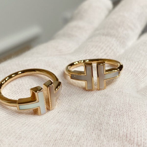 T WIRE MOP RING ROSE GOLD