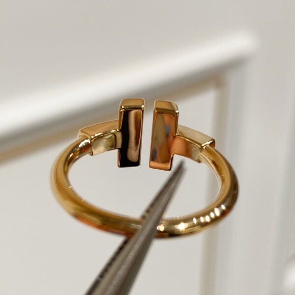T WIRE MOP RING ROSE GOLD