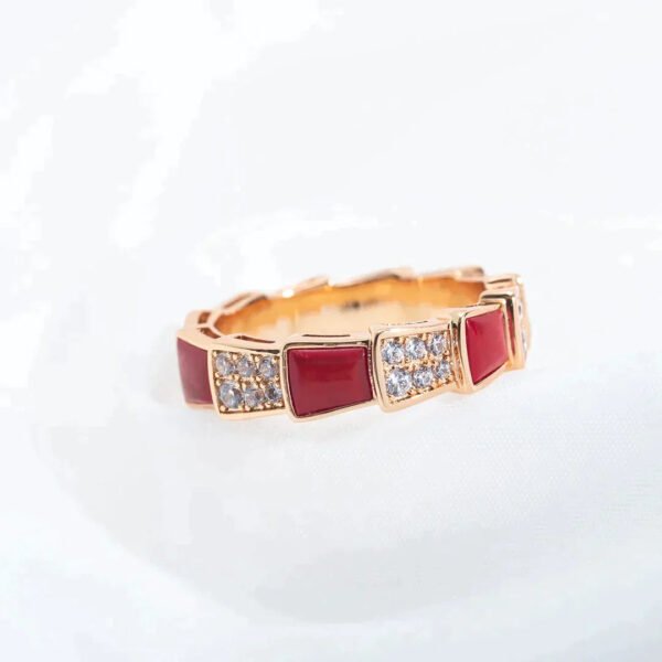 SERPENTI RING ROSE GOLD CARNELIAN DIAMOND PAVED 4MM