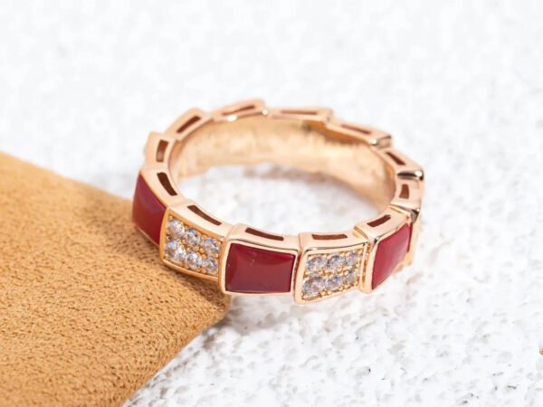 SERPENTI RING ROSE GOLD CARNELIAN DIAMOND PAVED 4MM