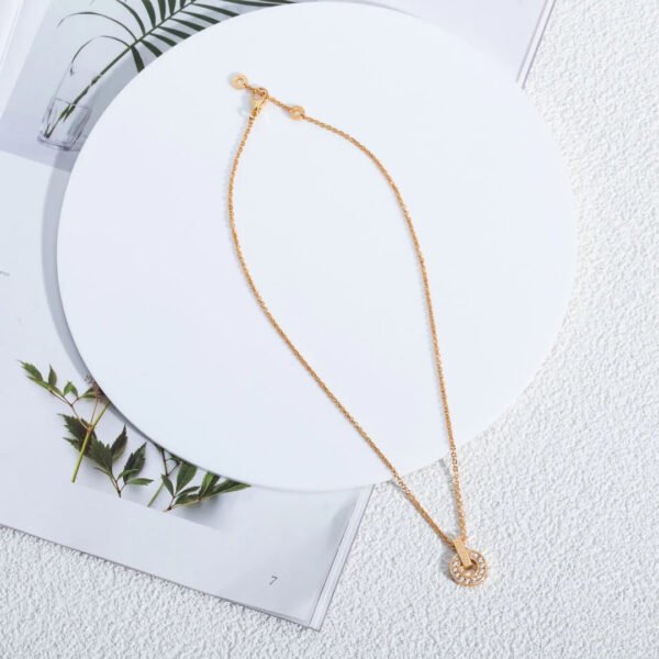 GARI NECKLACE ROSE GOLD DIAMOND