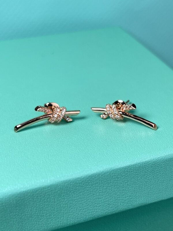 KNOT EARRINGS ROSE GOLD DIAMOND
