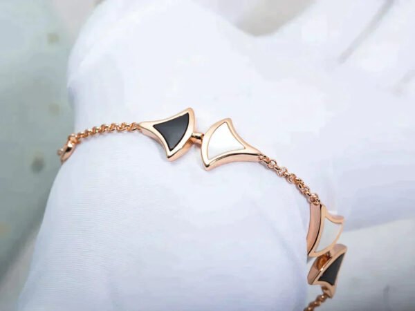 DREAM MOP AND ONYX BRACELET ROSE GOLD