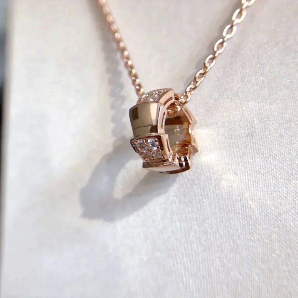 SERPENTI PEDANT DIAMOND ROSE GOLD NECKLACE