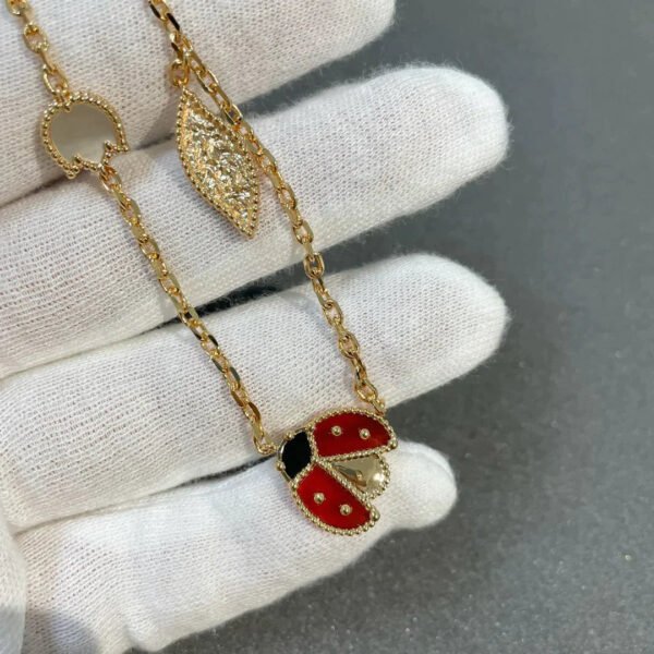 LUCKY SPRING 15 MOTIFS NECKLACE