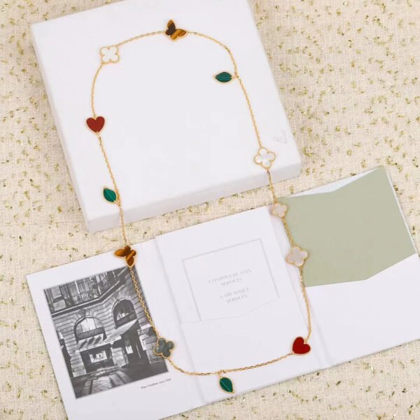 LUCKY 12 MOTIFS  NECKLACE