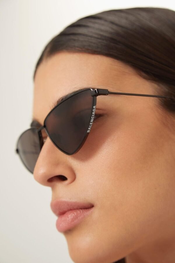 Balenciaga metal extreme cat-eye sunglasses - Lux Studios