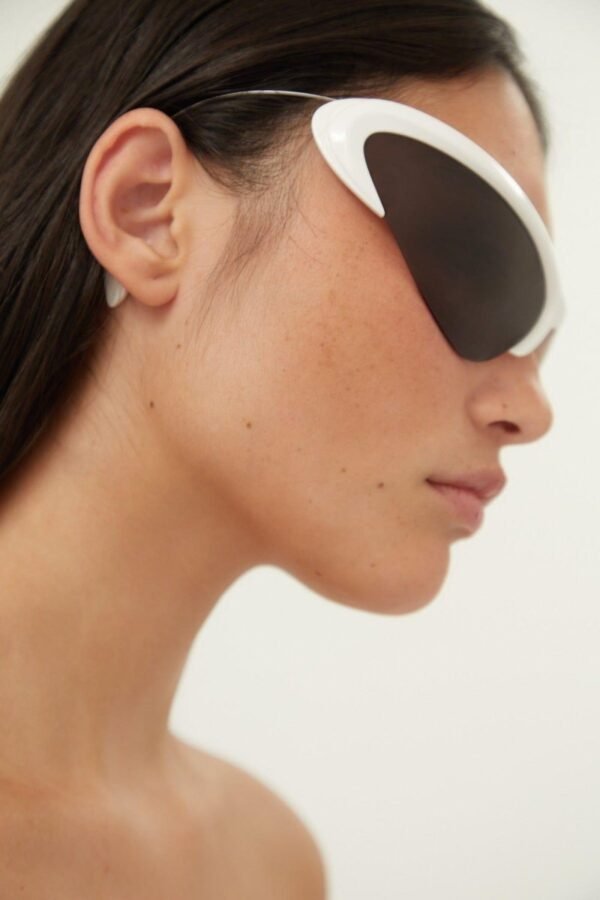 Balenciaga wire CAT white sunglasses - Lux Studios