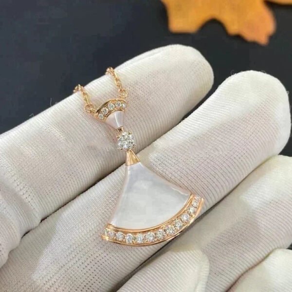 DREAM NECKLACE MOP ROSE GOLD DIAMOND