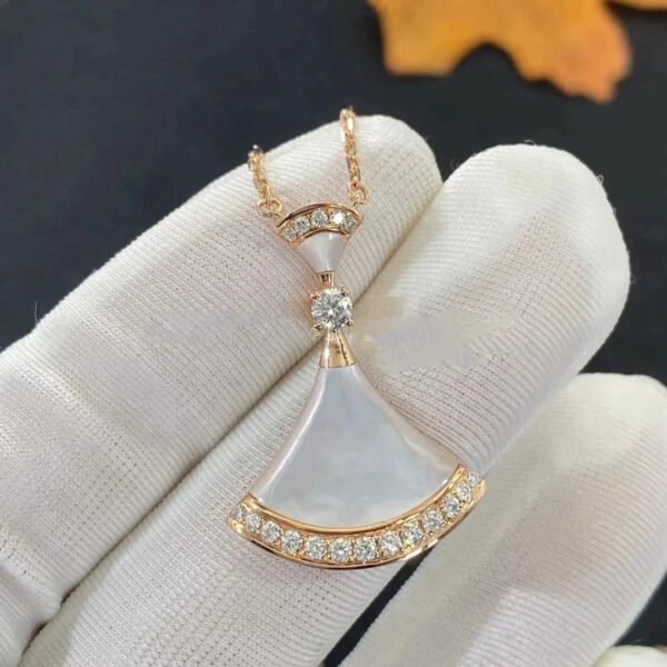 DREAM NECKLACE MOP ROSE GOLD DIAMOND