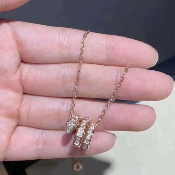 SERPENTI ROSE GOLD NECKLACE DOUBLE RING DIAMOND