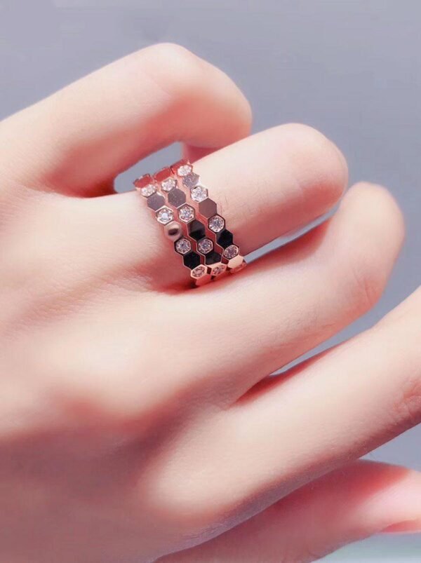 BEE LOVE RING ROSE GOLD DIAMOND