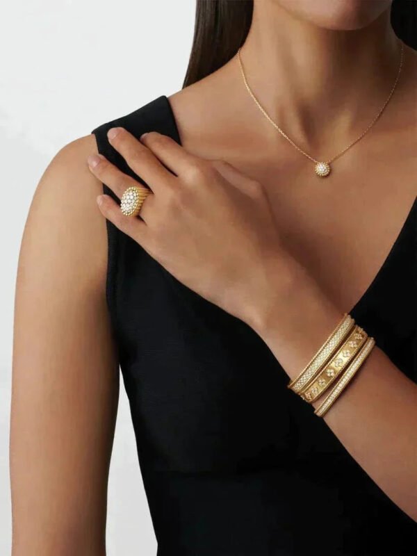 Gift unlocked - Essential Clovers bracelet - Lux Studios