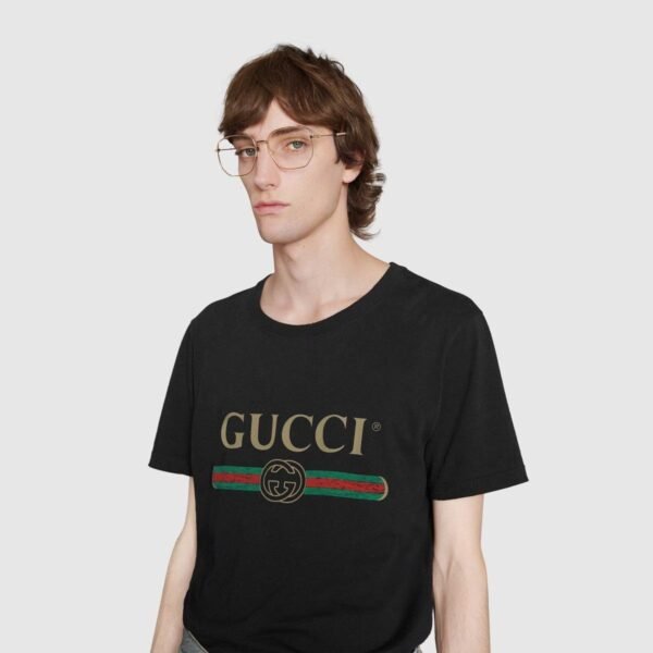 Oversize washed T-shirt with Gucci logo - Lux Studios