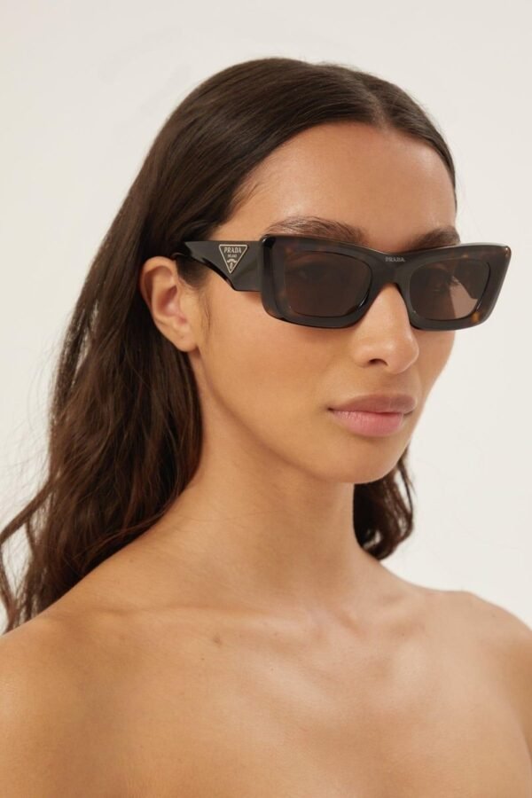 Prada cat-eye havana sunglasses Catwalk - Lux Studios