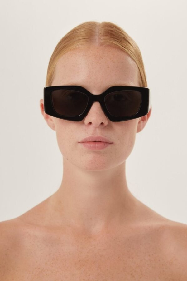 Prada geometrical black sunglasses - Lux Studios