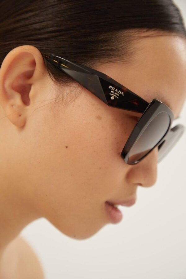 Prada havana butterfly shape sunglasses Catwalk - Lux Studios