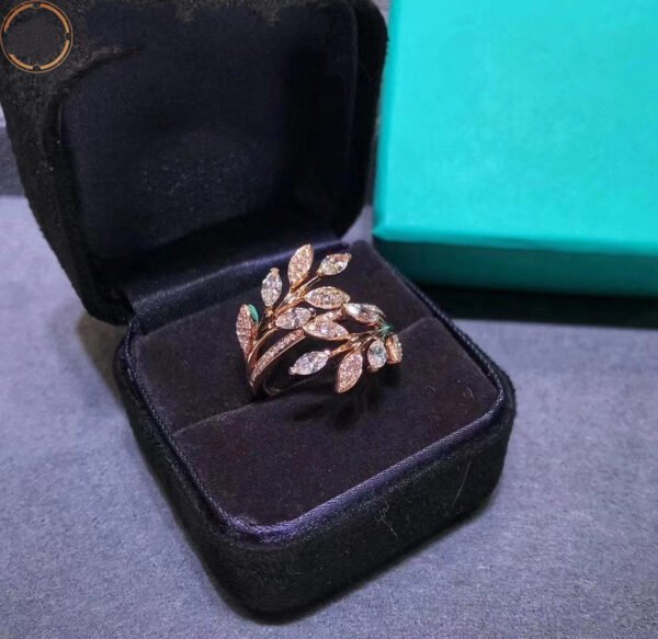 VICTORIA DIAMOND VINE BYPASS RING ROSE GOLD