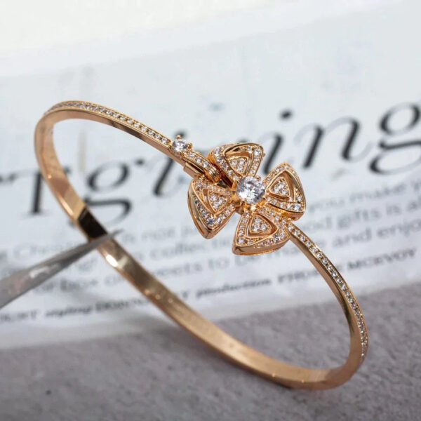 FIOREVER DIAMOND ROSE GOLD BRACELET