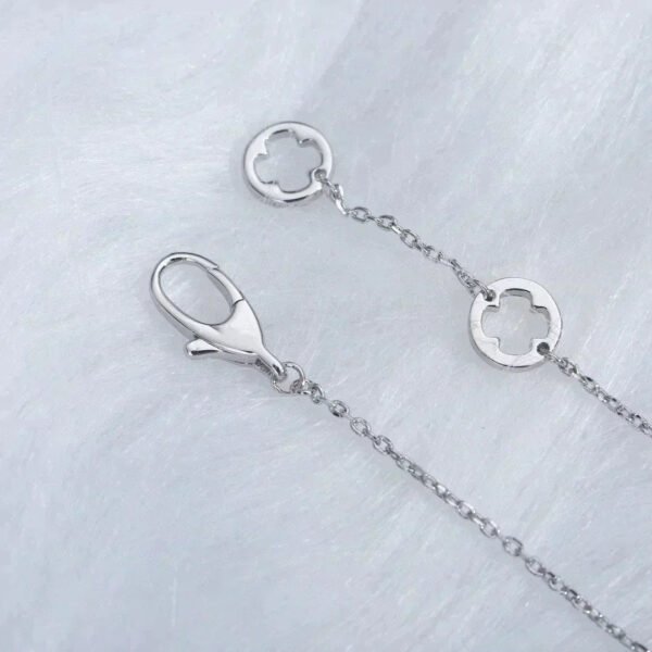 FIOREVER NECKLACE DIAMOND CENTER